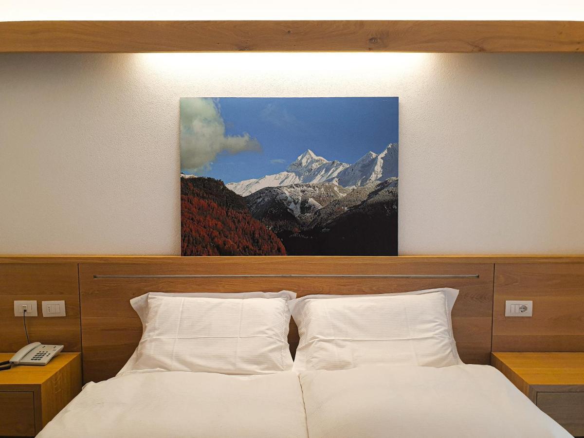 Hotel Fior Di Monte คาสปอกจิโอ ภายนอก รูปภาพ