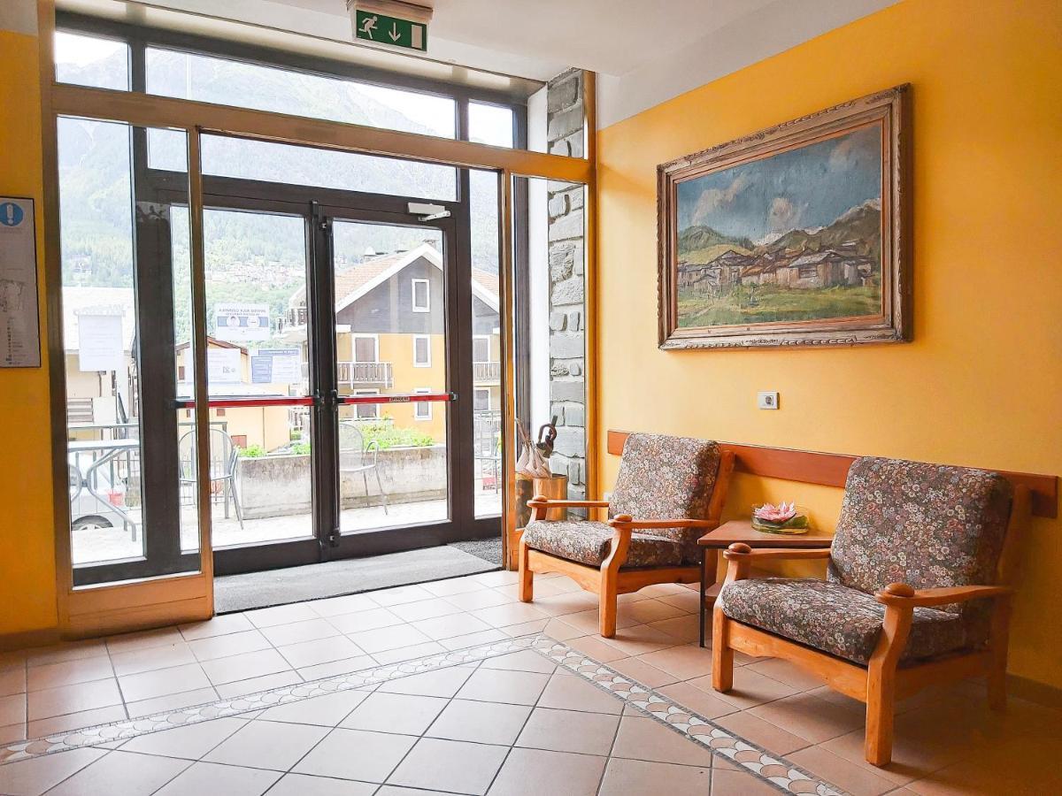 Hotel Fior Di Monte คาสปอกจิโอ ภายนอก รูปภาพ